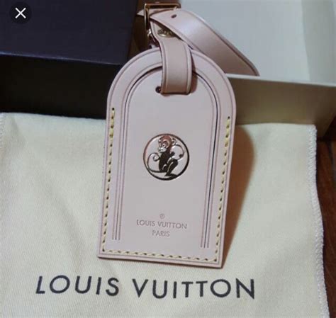 buying Louis Vuitton in Thailand